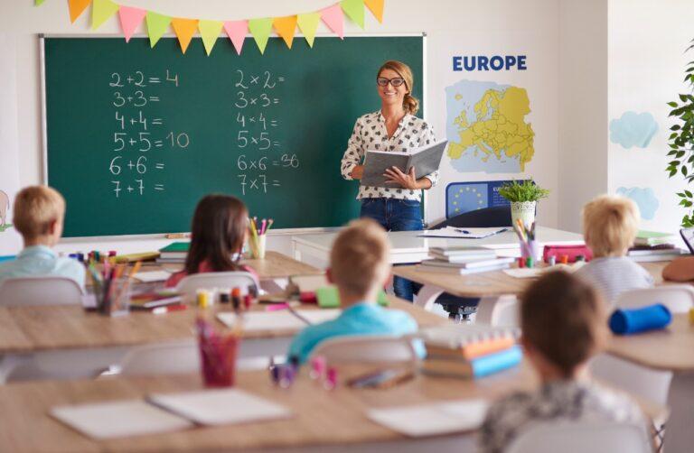 6 best ways to improve student’s communication skills in the classroom